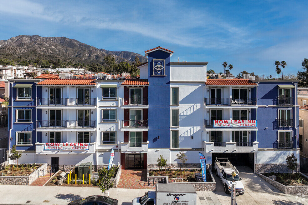 Commerce Villas at 10132 Commerce Avenue, Tujunga, CA